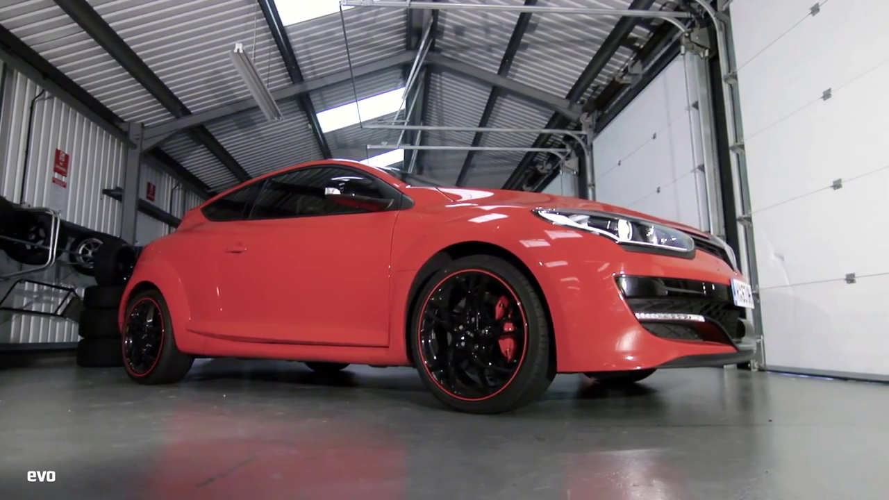 SEAT Leon Cupra 280 vs Renault Megane 265 Cup track video
