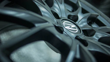 Zenos E10 alloy wheel