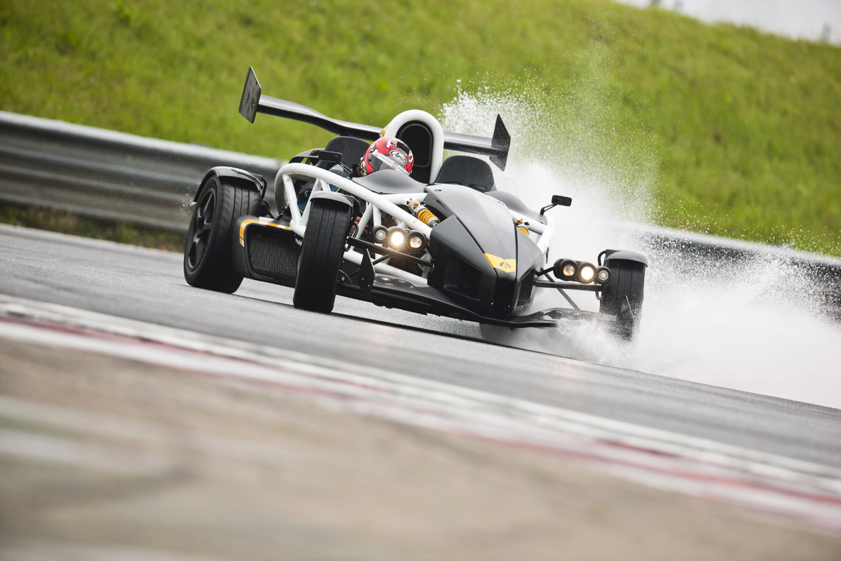 evo Magazine August 2014 - Ariel Atom 3.5R