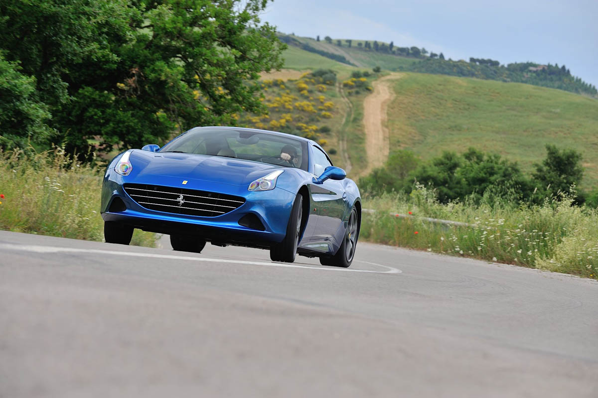 evo Magazine August 2014 - Ferrari California T