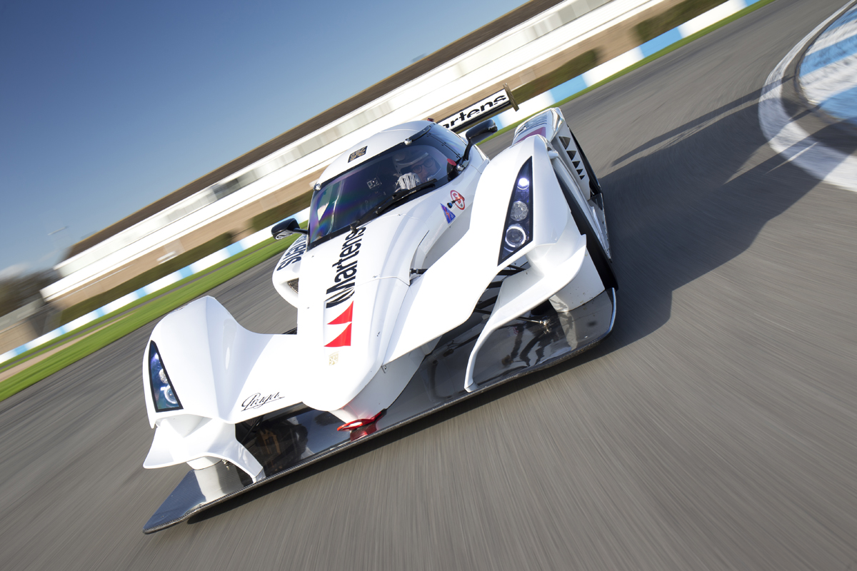 Praga R1: Slovakia's new mini LMP racer on video