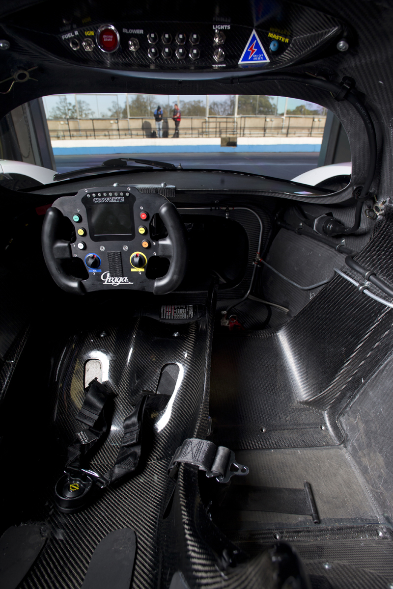 Praga R1: Slovakia's new mini LMP racer on video