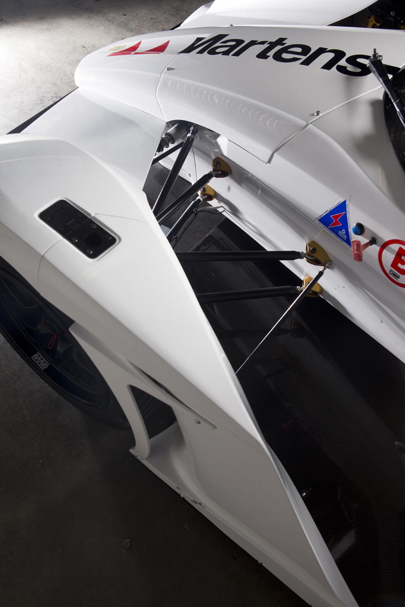 Praga R1: Slovakia's new mini LMP racer on video