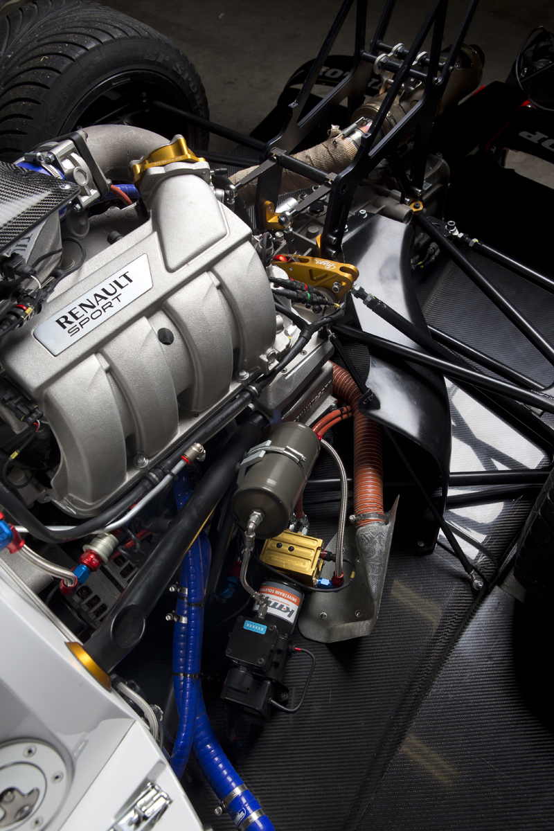 Praga R1: Slovakia's new mini LMP racer on video