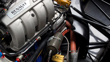 Praga R1: Slovakia's new mini LMP racer on video
