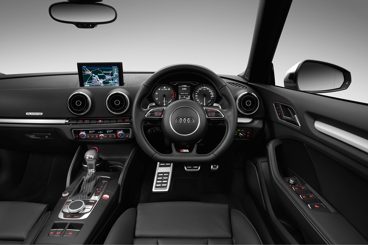 Audi S3 cabriolet quattro interior