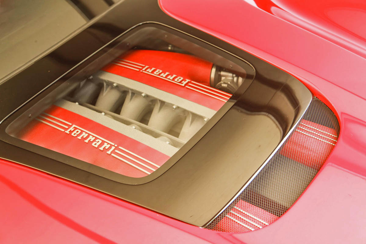 Ferrari F12 TRS engine cover window