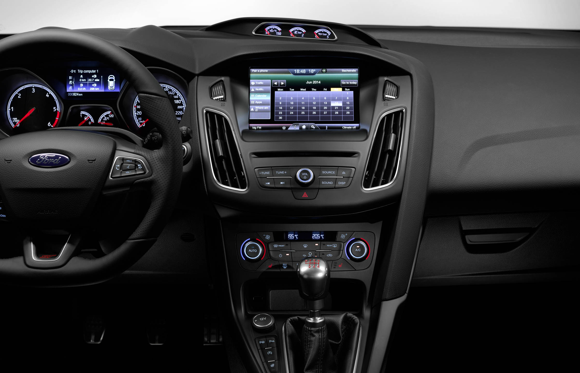 New Ford Focus ST dashboard