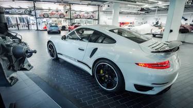 Porsche 911 Turbo S Exclusive GB Edition