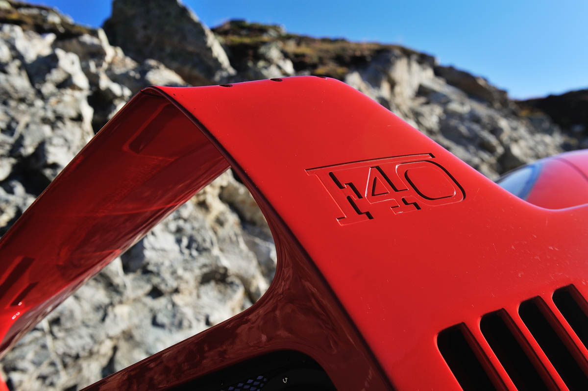evo Magazine September 2014 - Ferrari F40