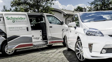 Toyota Prius sets Nurburgring economy record