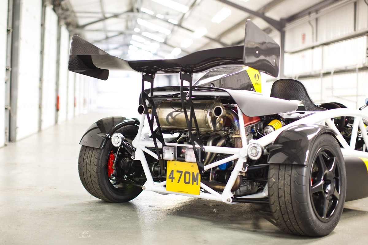 Ariel Atom 3.5R video review