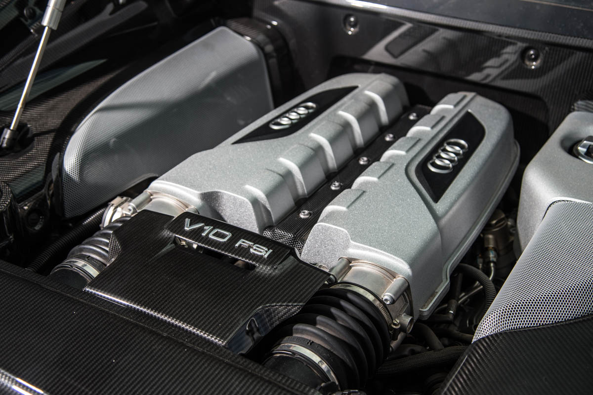 Audi R8 Plus V10 engine