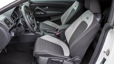 VW Scirocco R sports seats