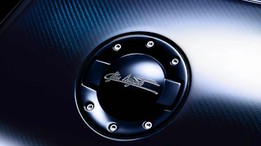 Bugatti Veyron Legend filler cap