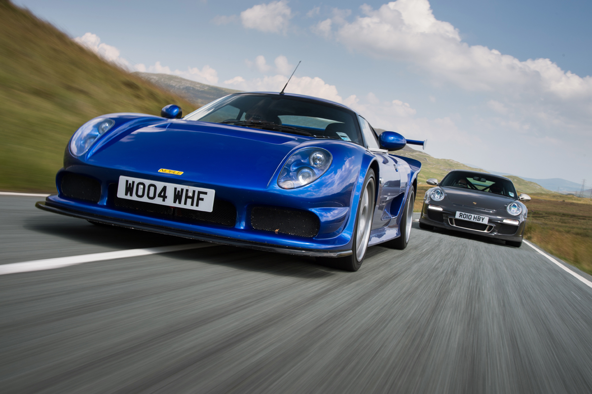 evo Magazine October 2014 - Noble M400