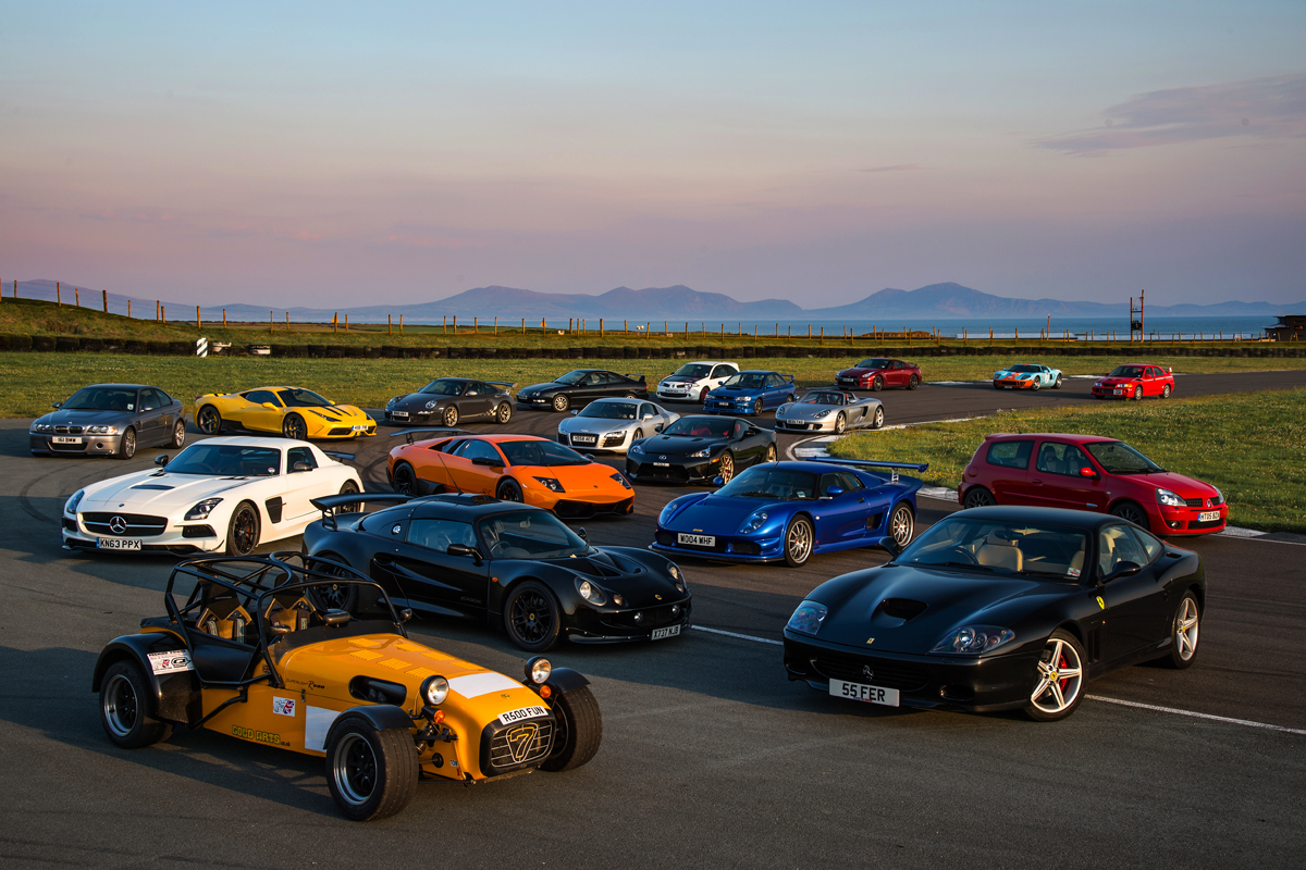 evo Magazine October 2014 - issue 200 group test
