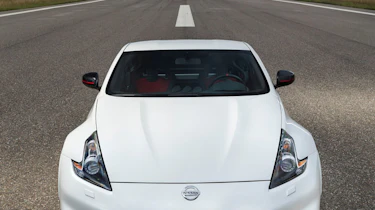Nissan 370Z Nismo specs, pictures and details