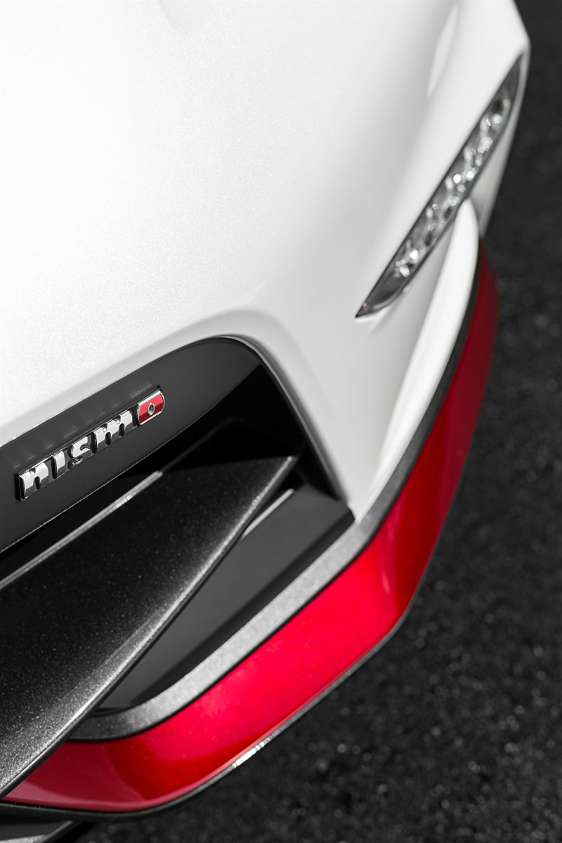 Nissan 370Z Nismo specs, pictures and details