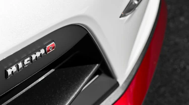 Nissan 370Z Nismo specs, pictures and details