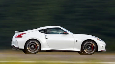Nissan 370Z Nismo specs, pictures and details