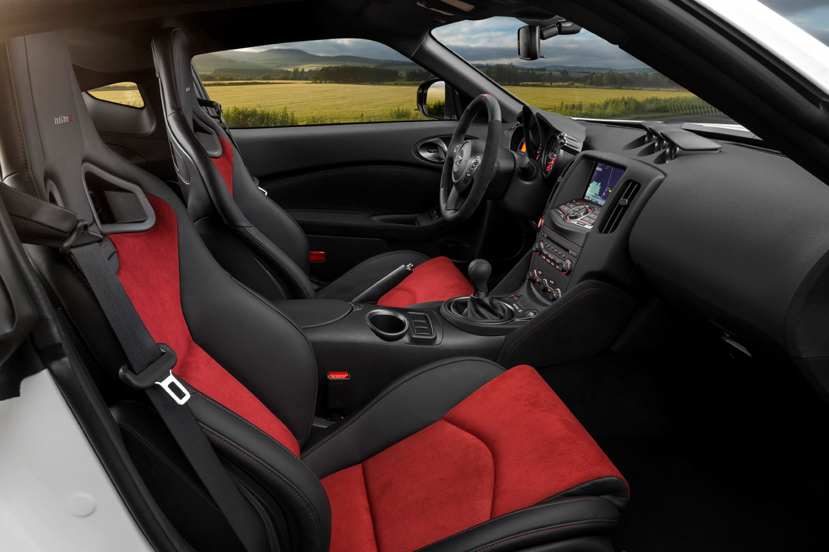 Nissan 370Z Nismo specs, pictures and details