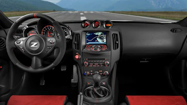 Nissan 370Z Nismo specs, pictures and details