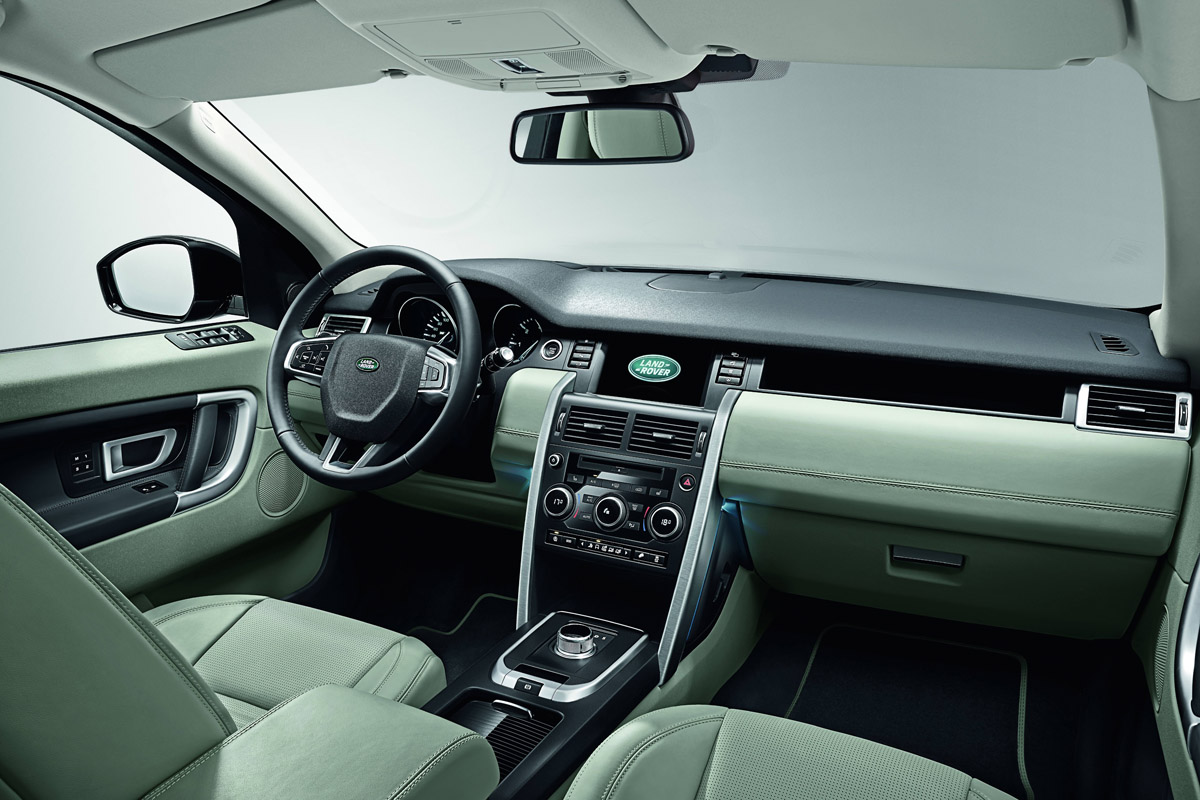 Land Rover Discovery Sport interior