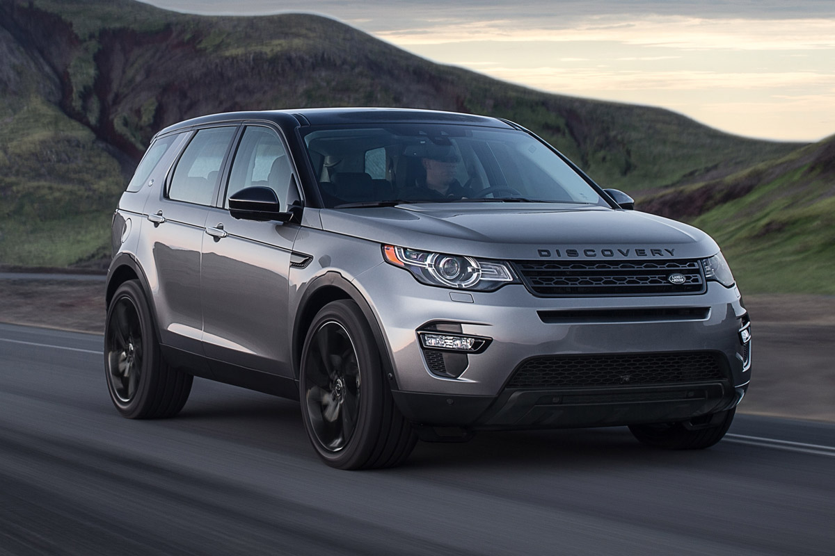 Land Rover Discovery Sport black wheels
