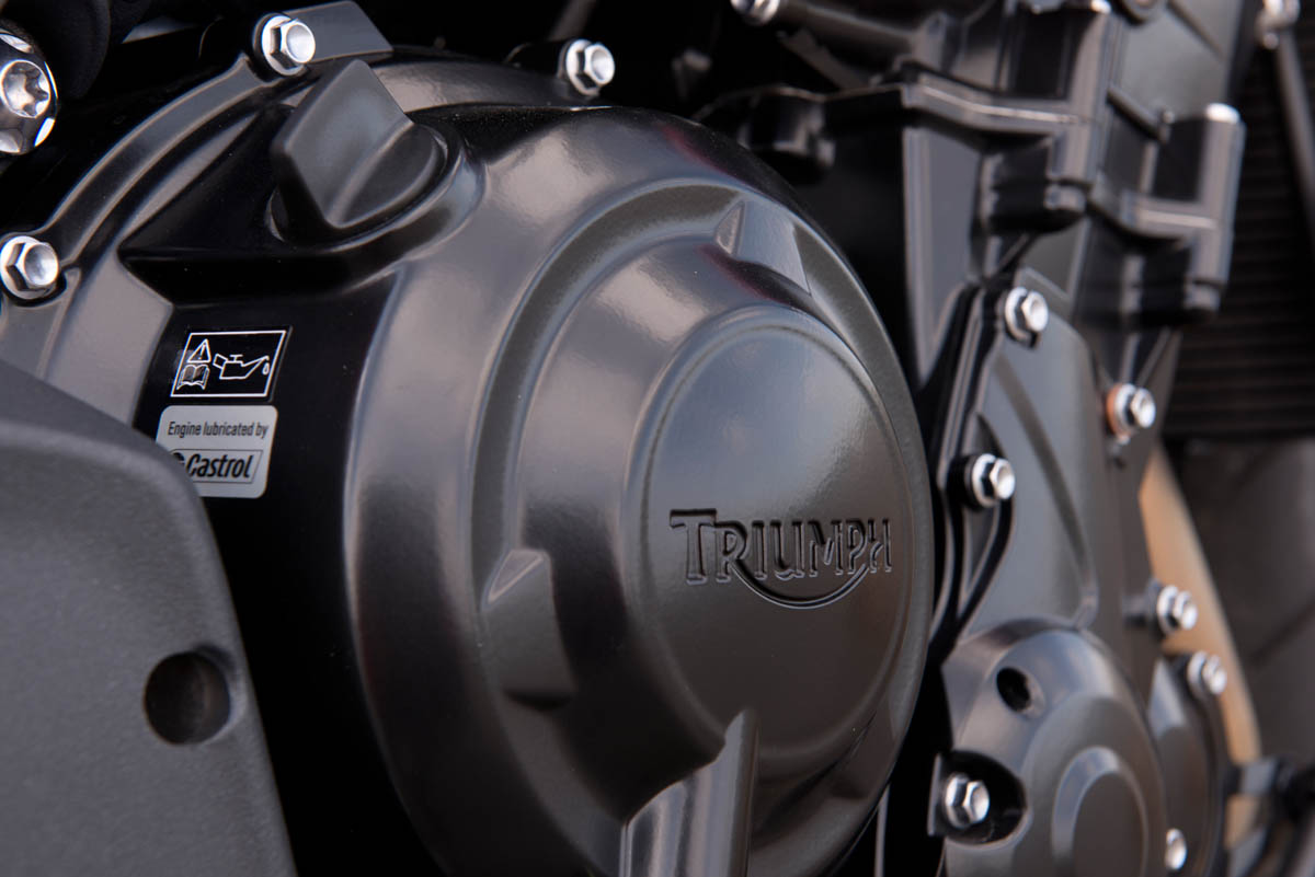Jaguar F Type V6 S v Triumph Street Triple R