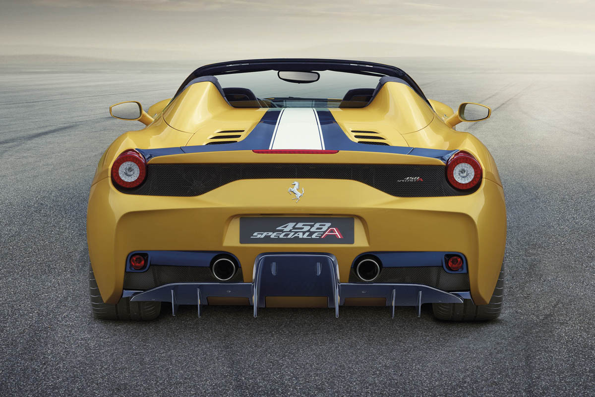 Ferrari 458 Speciale Aperta appearing in Paris