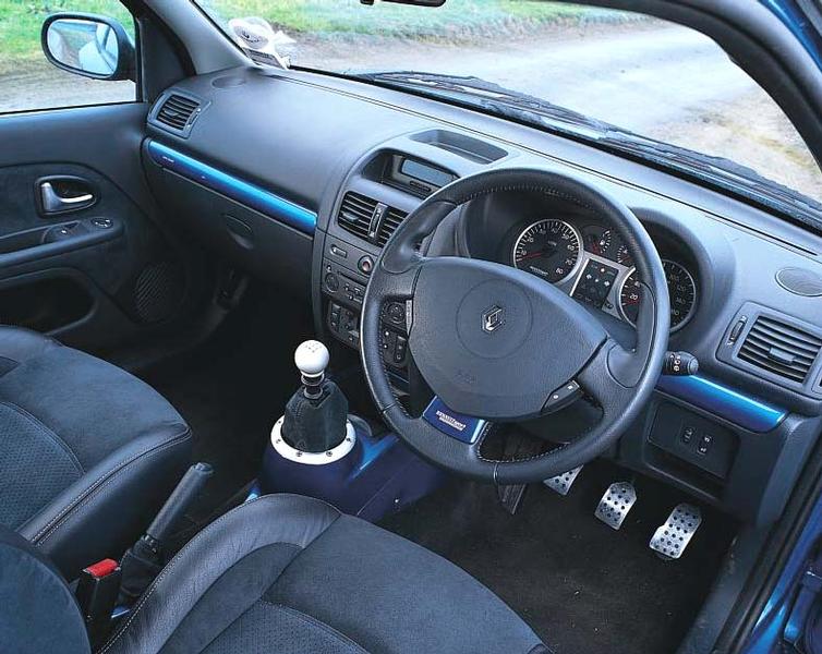 Renault Sport Clio V6 255 Illiad Blue