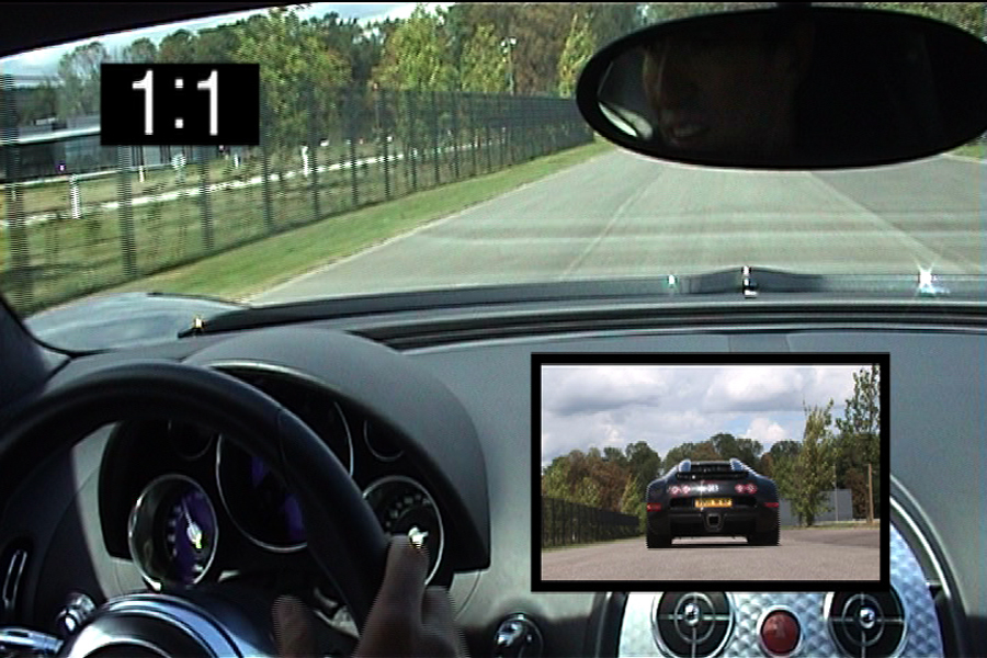 Bugatti Veyron accelerating 0-60mph
