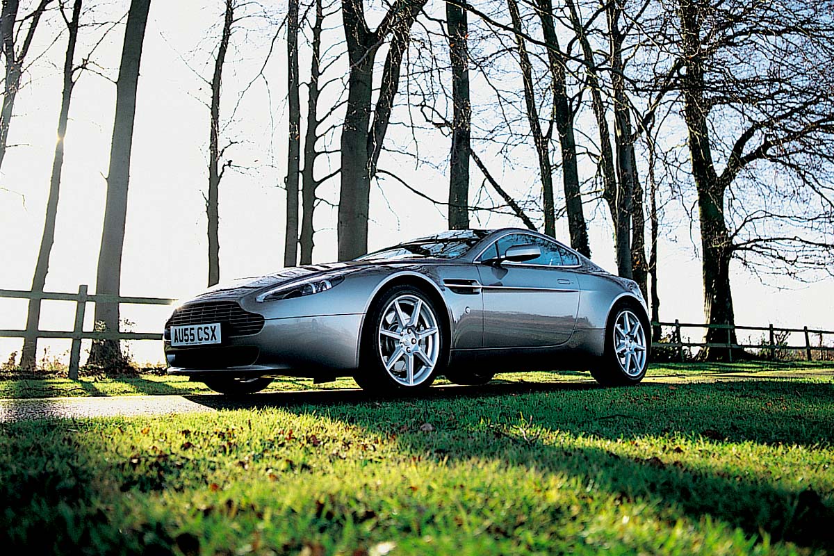 Aston Martin V8 Vantage
