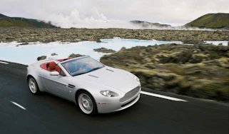 Aston Martin V8 Vantage Roadster