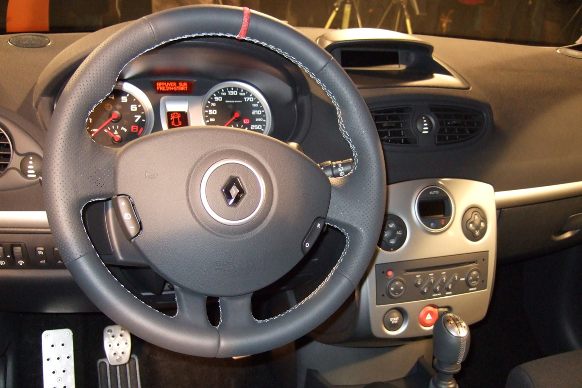 Renaultsport Clio 197 F1 Team R27