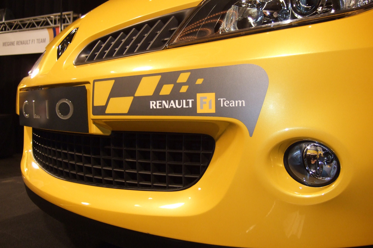 Renaultsport Clio 197 F1 Team R27