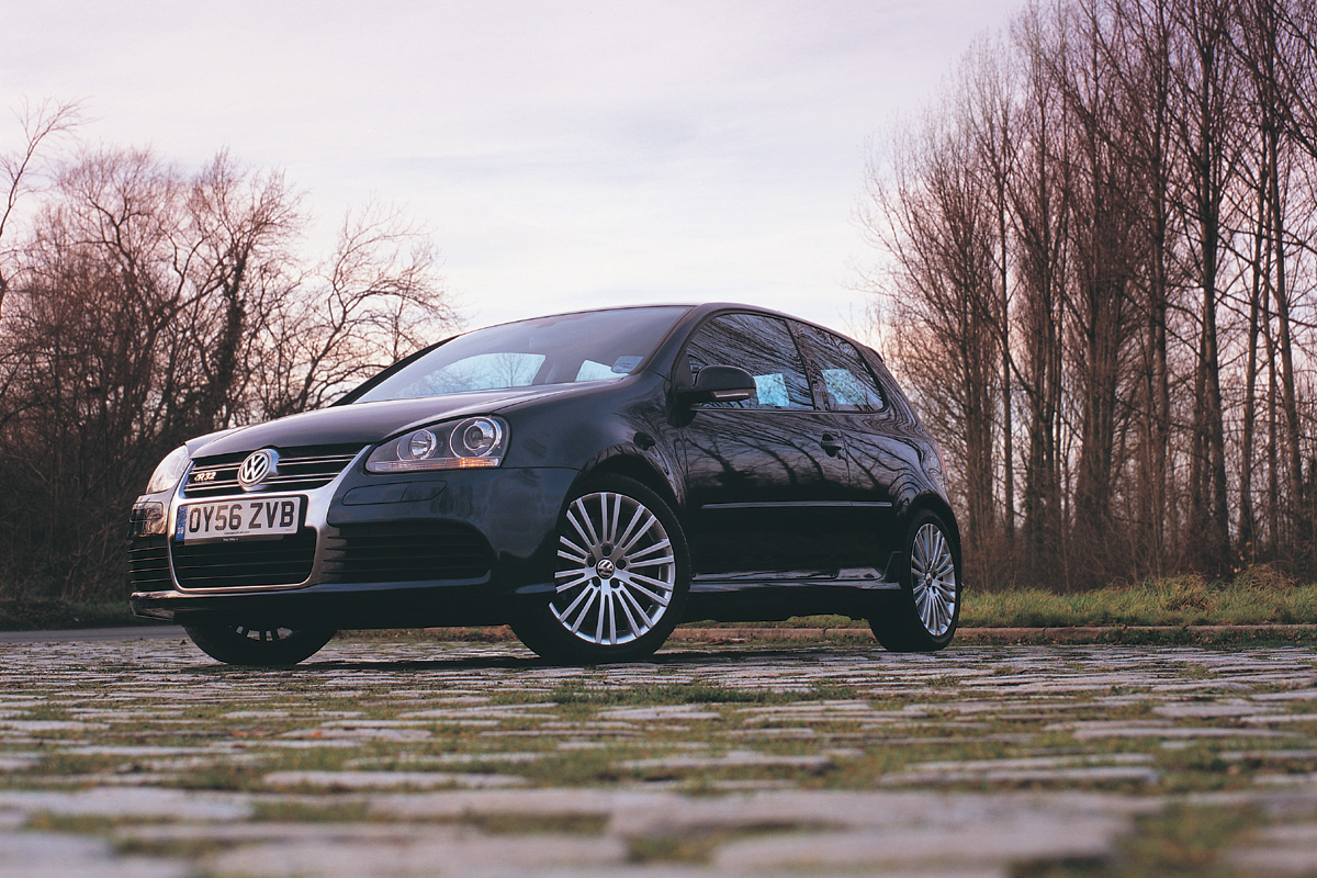VW Golf R32