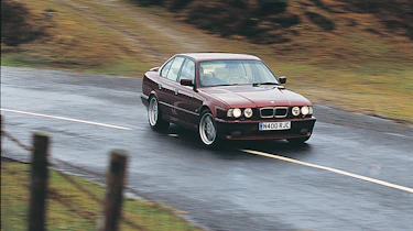 BMW M5 (E34)