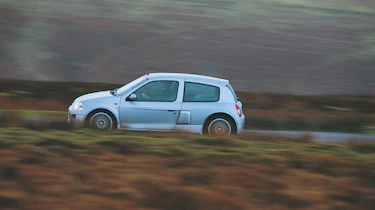 Renault Sport Clio V6 silver