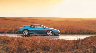 Lotus Espirit S4