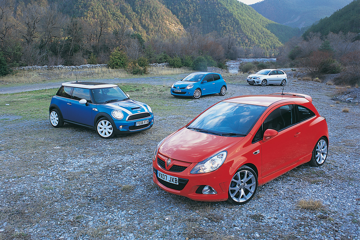 issue 104 Corsa VXR group test