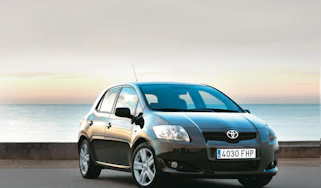 Toyota Auris T180