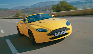 Aston Martin V8 Vantage Roadster