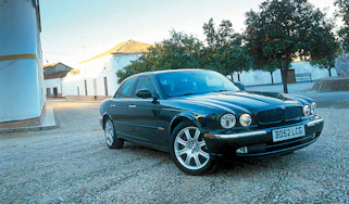 Jaguar XJ