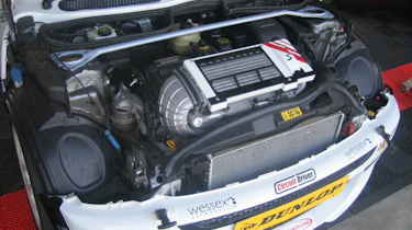 Oulton Park evo trackday pictures