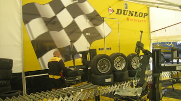 Oulton Park evo trackday pictures