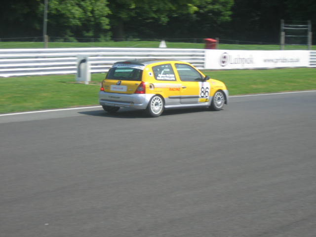Oulton Park evo trackday pictures