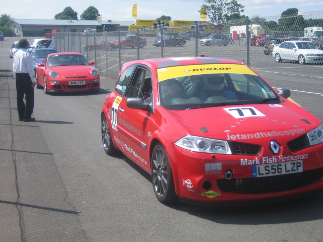 Oulton Park evo trackday pictures