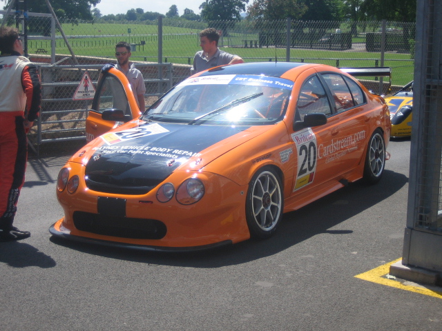 Oulton Park evo trackday pictures